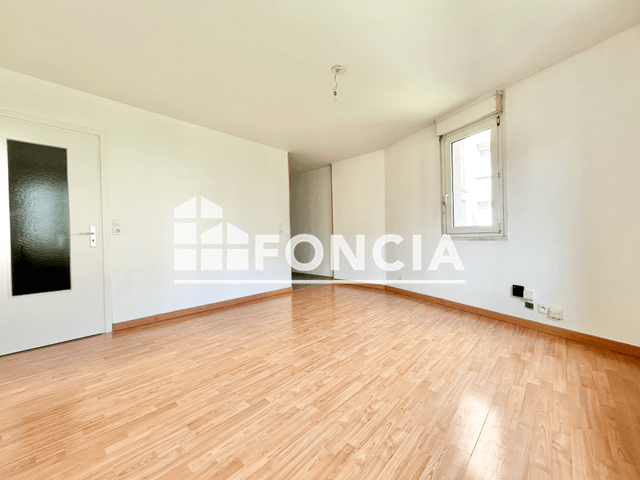 Appartement 2 pièces (43.8 m²) à louer - Metz (57000)