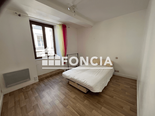 Appartement 2 pièces (33.25 m²) à louer - Laval (53000)