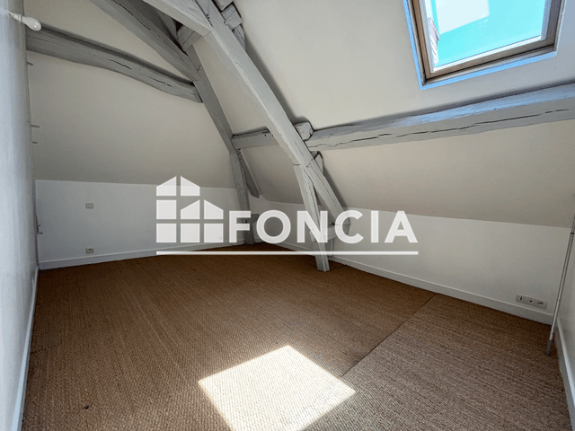 Appartement 2 pièces (48.89 m²) à louer - Villebarou (41000)