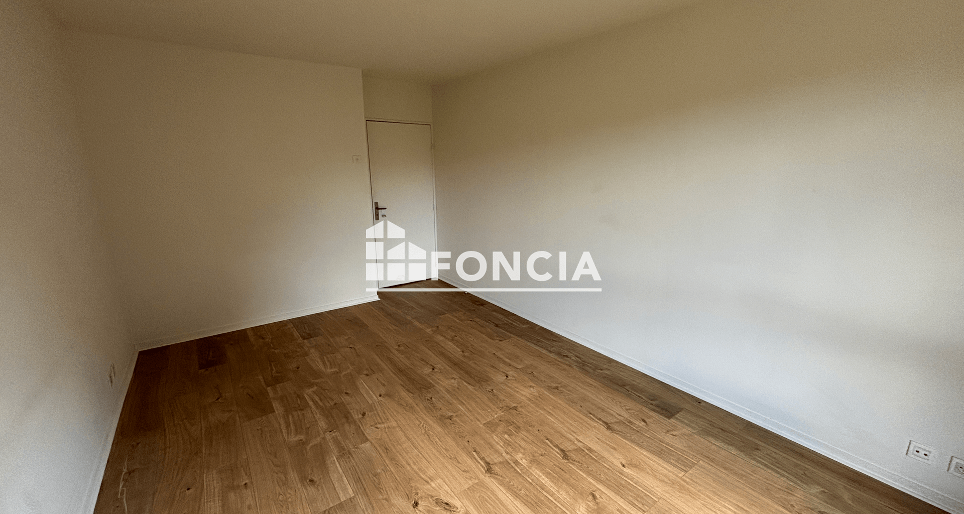 Appartement 3 pièces (98.72 m²) à louer - Bourg-la-reine (92340)