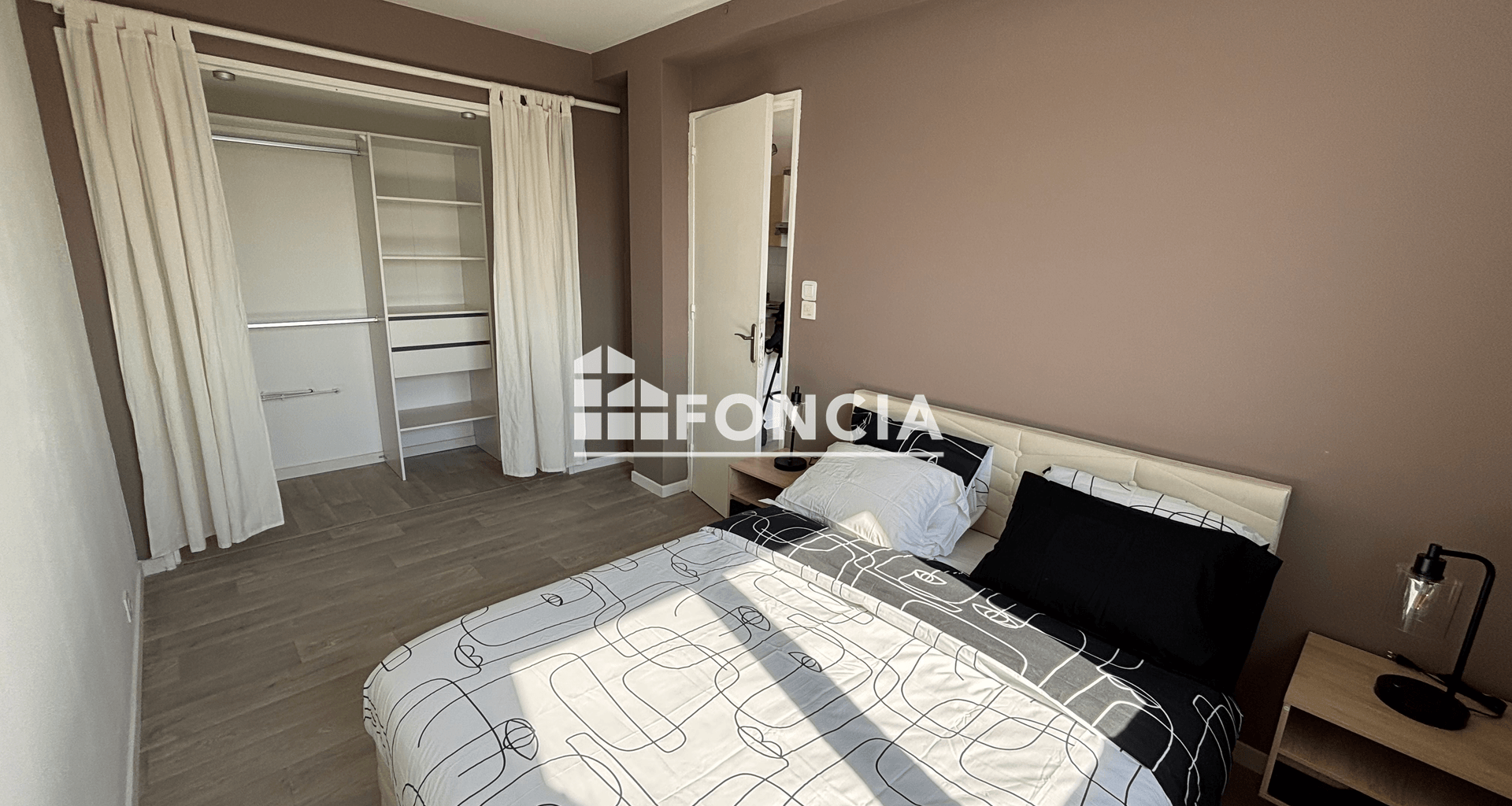 Appartement meublé 2 pièces (37.69 m²) à louer - Pau (64000)