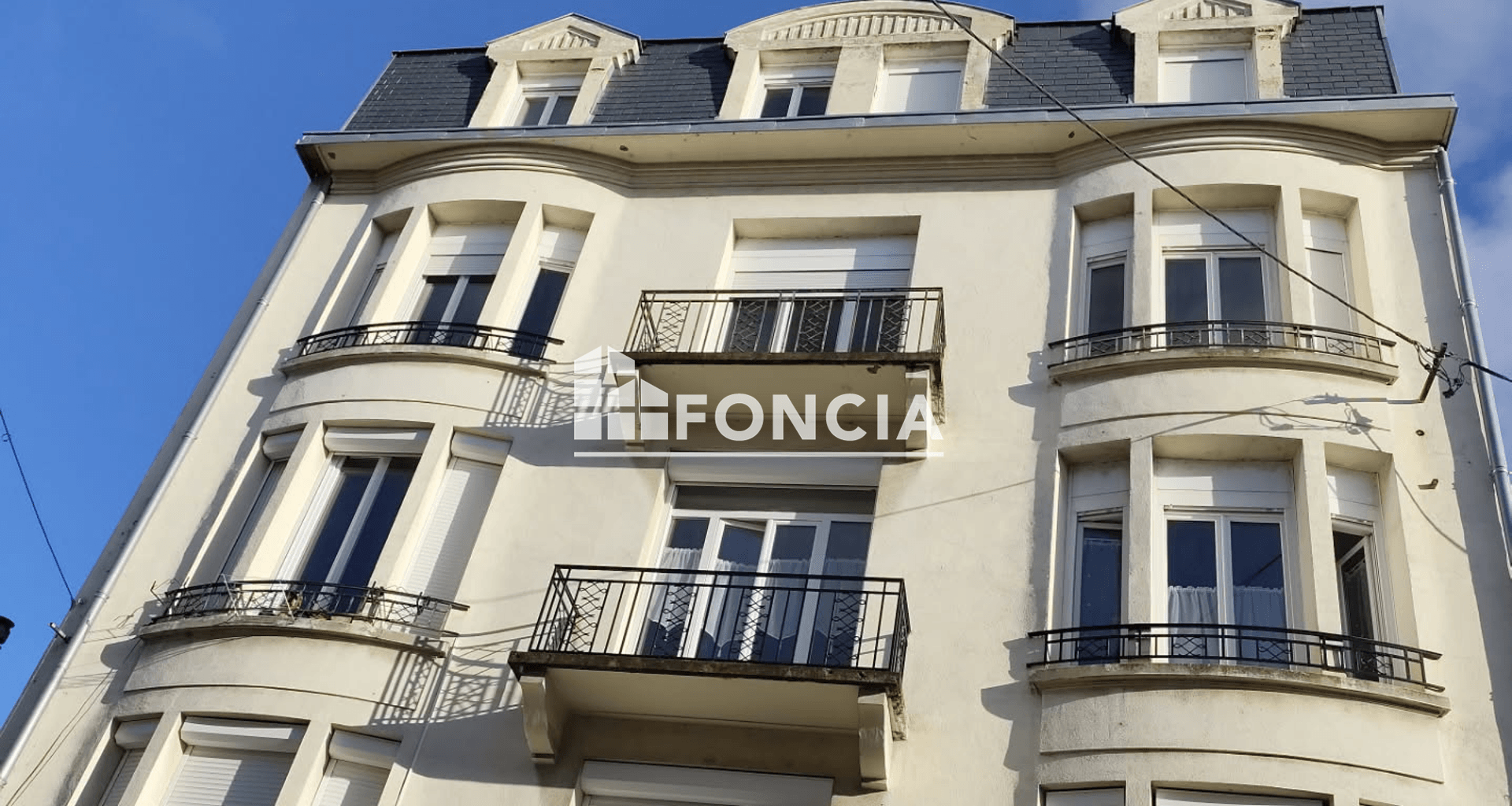 Studio meublé (22.97 m²) à louer - Montluçon (03100)