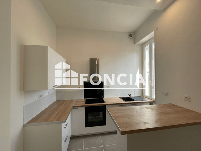 Appartement 2 pièces (40.14 m²) à louer - Nimes (30000)