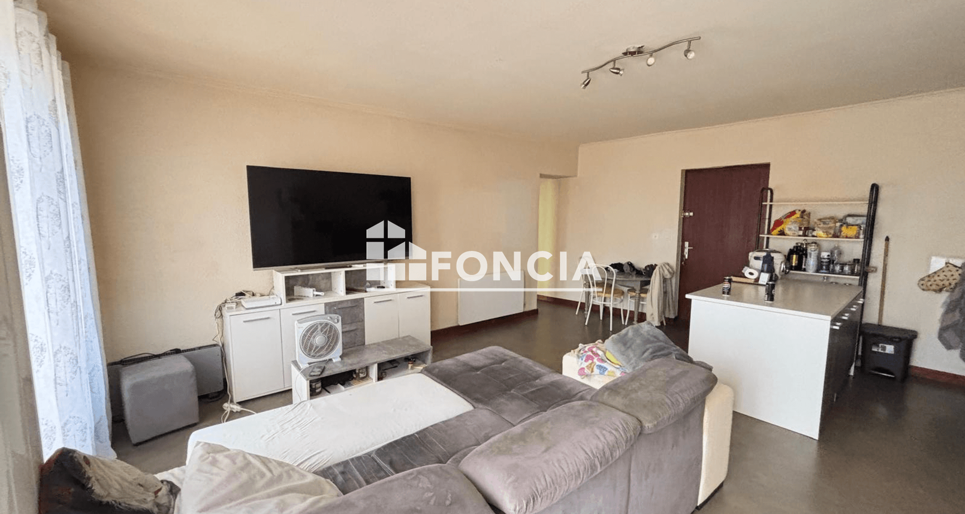 Appartement 2 pièces (55.55 m²) à louer - Rontalon (69510)