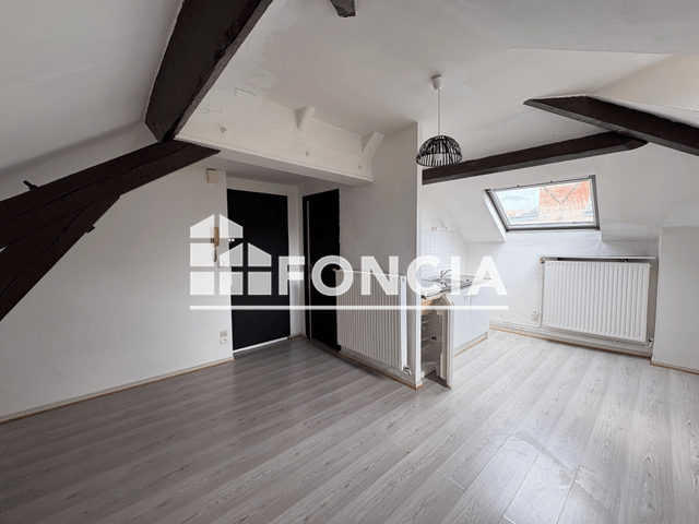 Studio (32 m²) à louer - Charleville Mezieres (08000)
