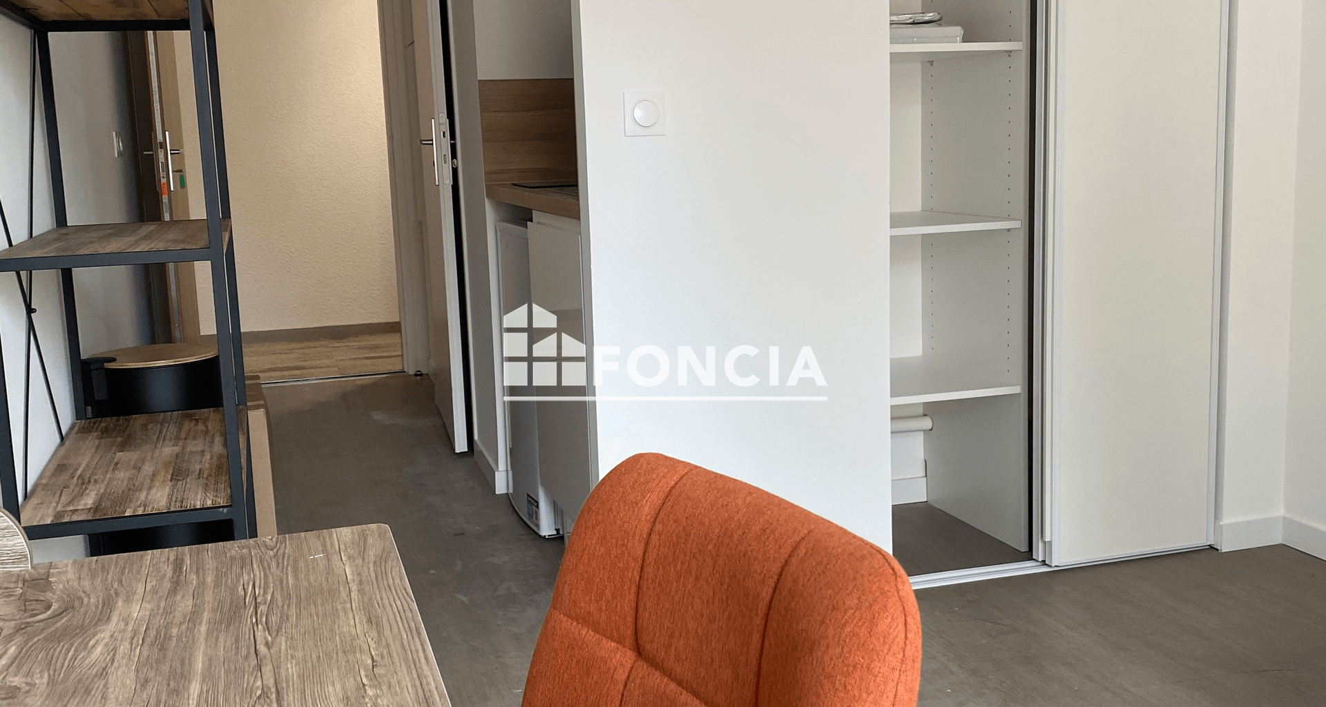 Studio meublé (18.72 m²) à louer - Orléans (45100)