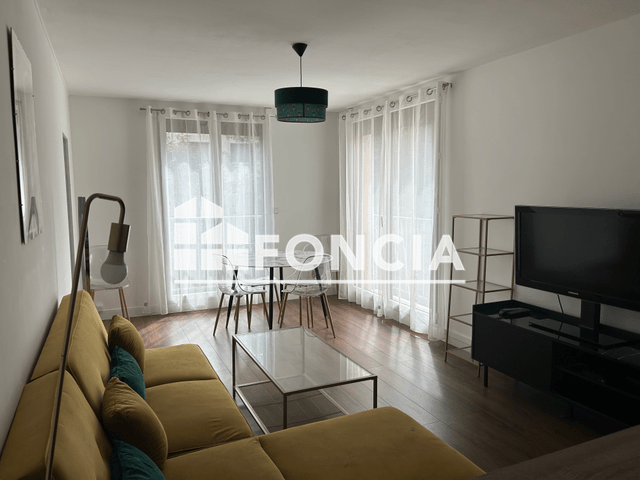 Appartement 4 pièces (77 m²) à louer - Orleans (45000)