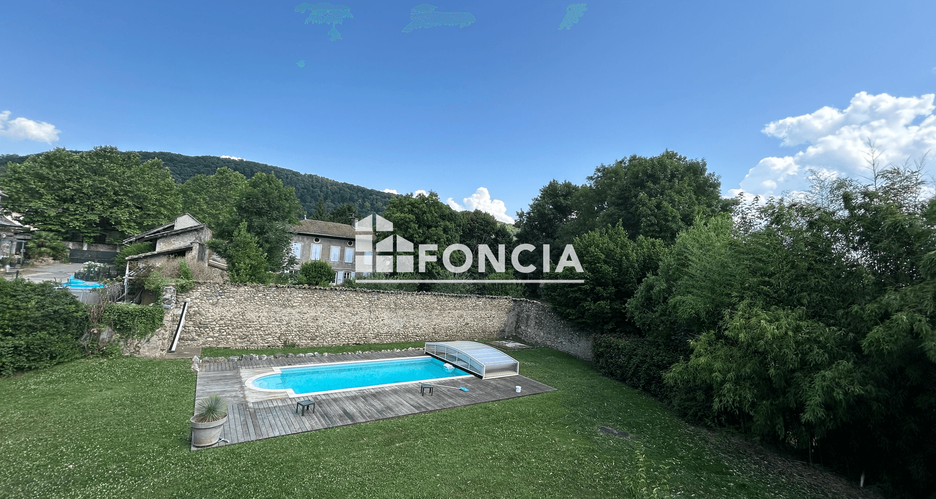 Maison 5 pièces (130.55 m²) à louer - Champagnier (38800)