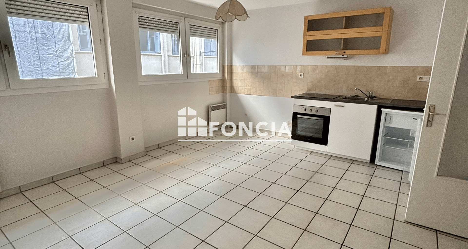 Appartement 2 pièces (44.21 m²) à louer - Saint-étienne (42000)