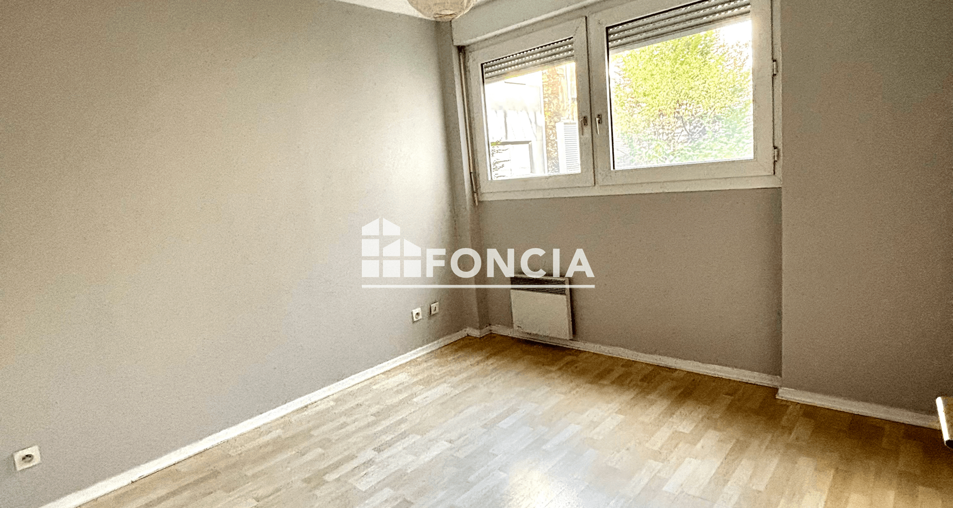Appartement 2 pièces (44.21 m²) à louer - Saint-étienne (42000)