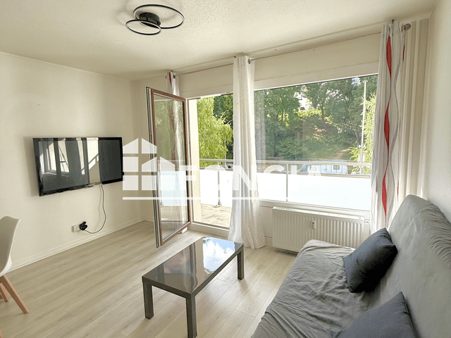 Appartement meublé 2 pièces (36 m²) à louer - Saint-julien-en-genevois (74160)