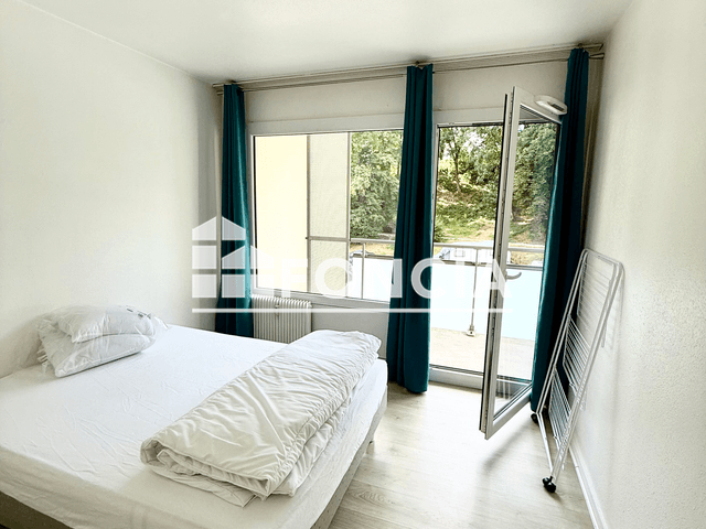 Appartement meublé 2 pièces (36 m²) à louer - Saint-julien-en-genevois (74160)
