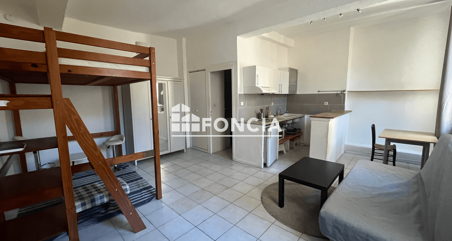 Studio meublé (30.68 m²) à louer - Avignon (84000)