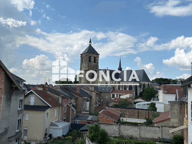 Appartement 2 pièces (62.57 m²) à louer - Rethel (08300)