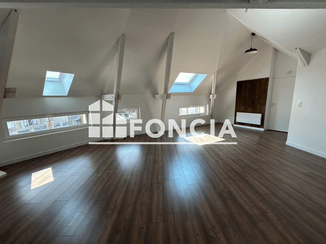 Appartement 2 pièces (62.57 m²) à louer - Rethel (08300)