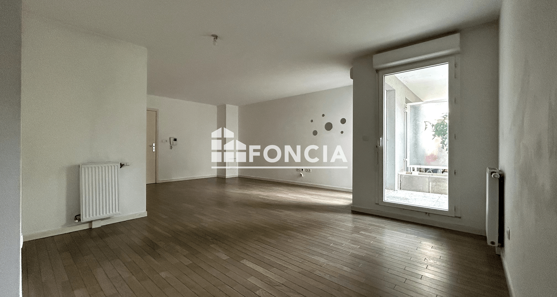 Appartement 2 pièces (52 m²) à vendre - Corbeil-essonnes (91100)
