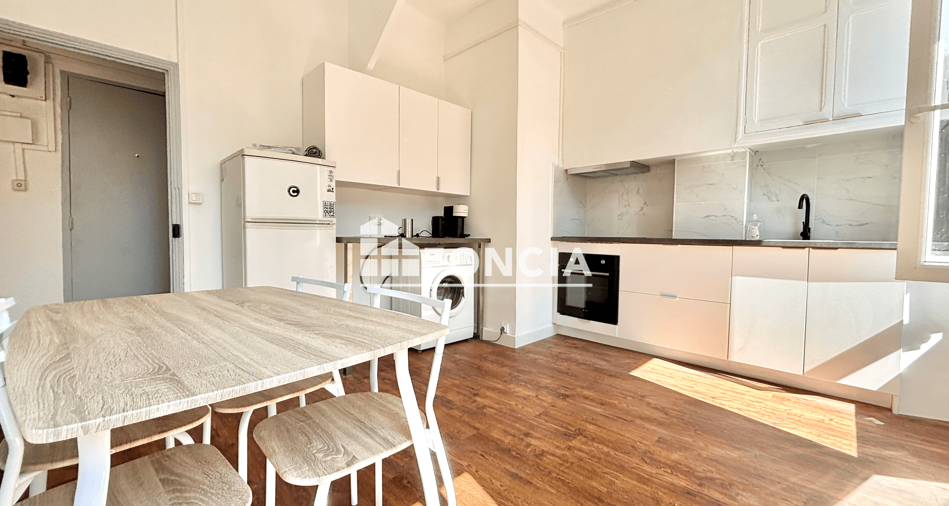 Studio meublé (37.82 m²) à louer - Marseille 3ᵉ (13003)