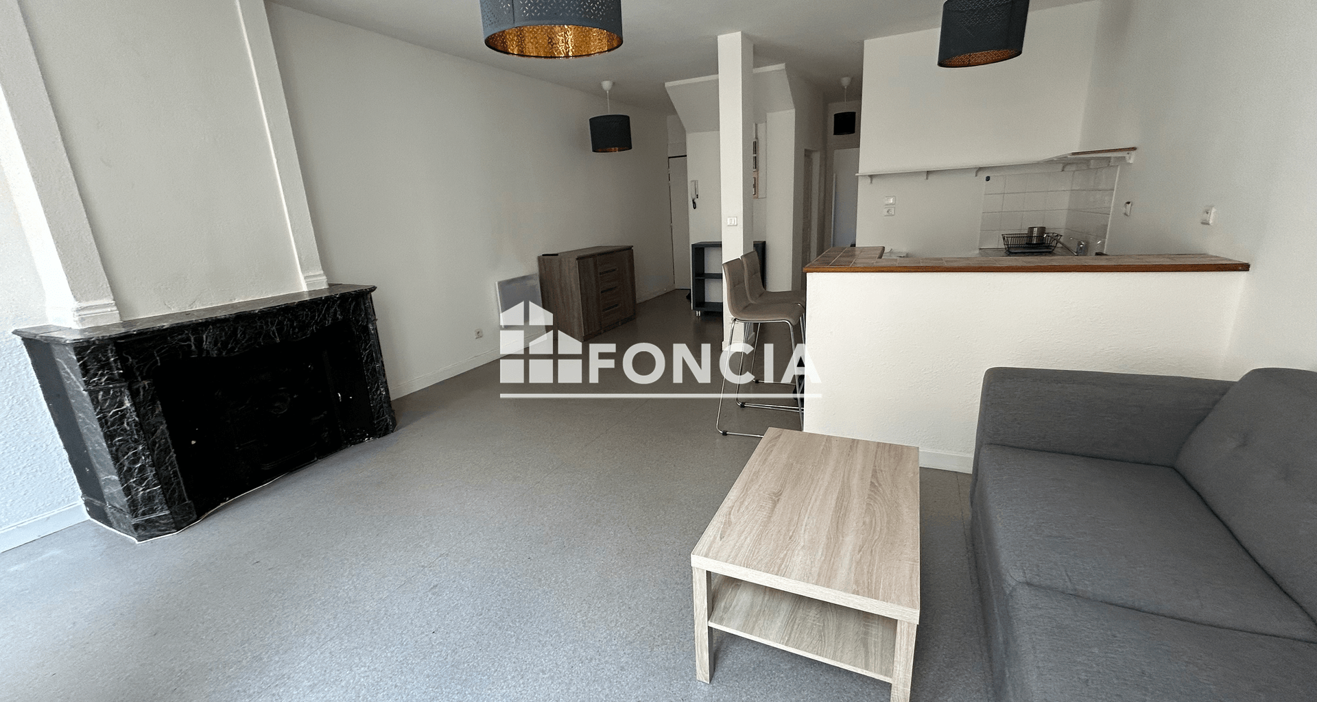 Appartement meublé 2 pièces (46.5 m²) à louer - Roanne (42300)