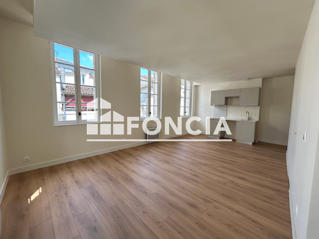 Appartement 3 pièces (70.16 m²) à louer - Saintes (17100)