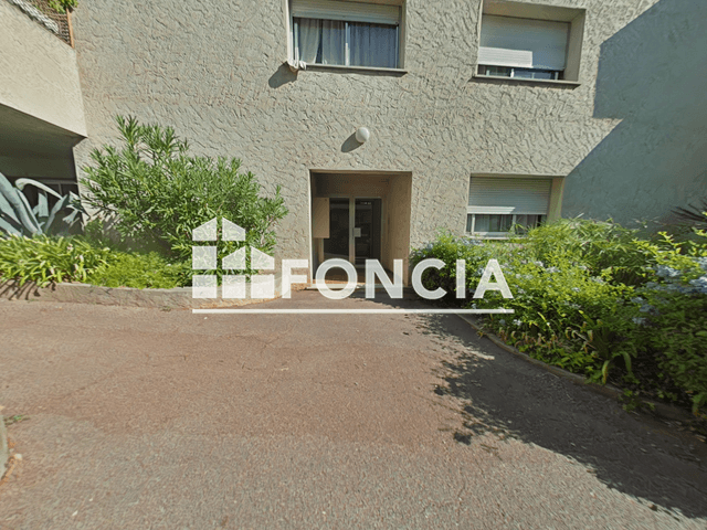 Appartement 3 pièces (75.39 m²) à louer - St Laurent Du Var (06700)