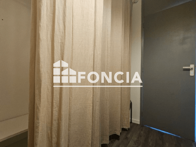 Studio meublé (29.6 m²) à louer - La Rochelle (17000)