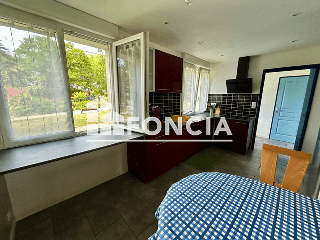 Appartement meublé 4 pièces (96.8 m²) à louer - Lorient (56100)