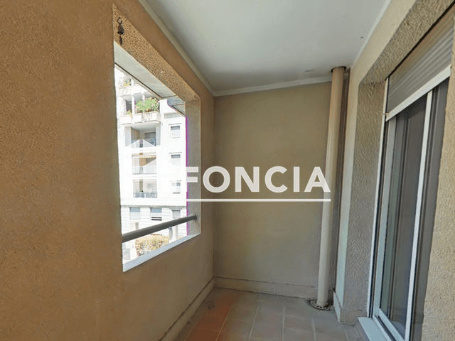 Appartement 2 pièces (41.87 m²) à louer - Aix En Provence (13090)