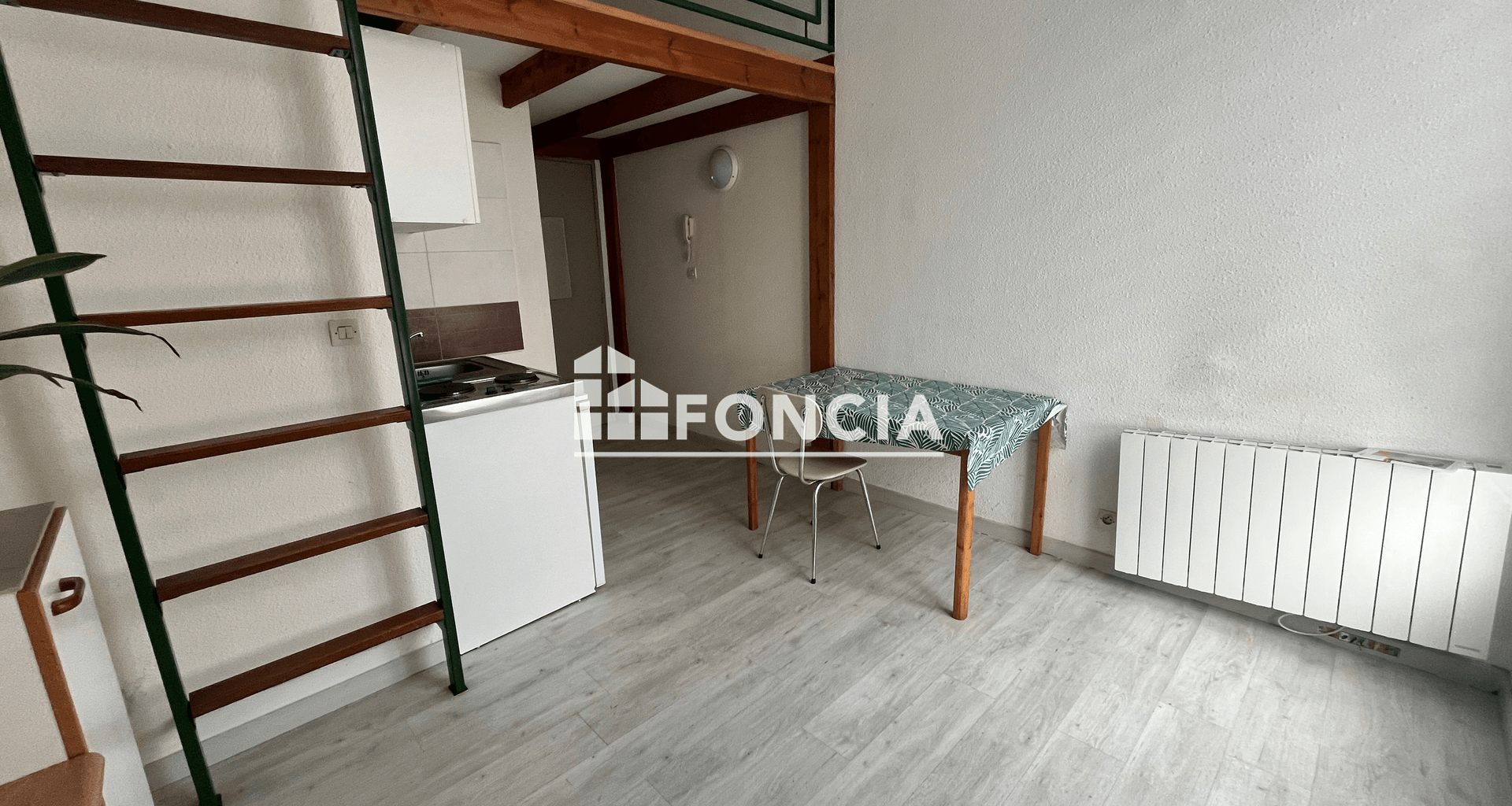 Studio (15.3 m²) à louer - Le Mans (72000)