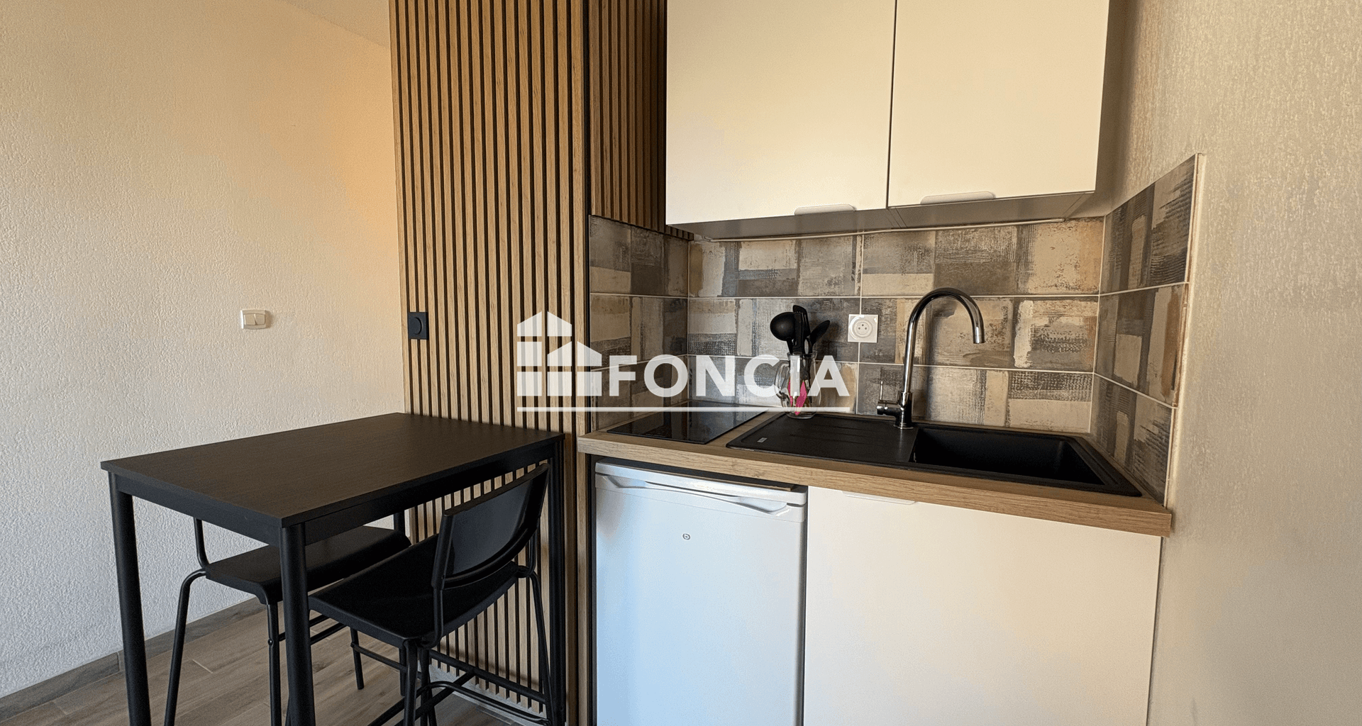 Studio meublé (18 m²) à louer - Béziers (34500)