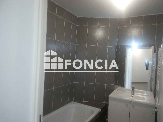 Appartement 3 pièces (56.48 m²) à louer - Marseille 15ᵉ (13015)