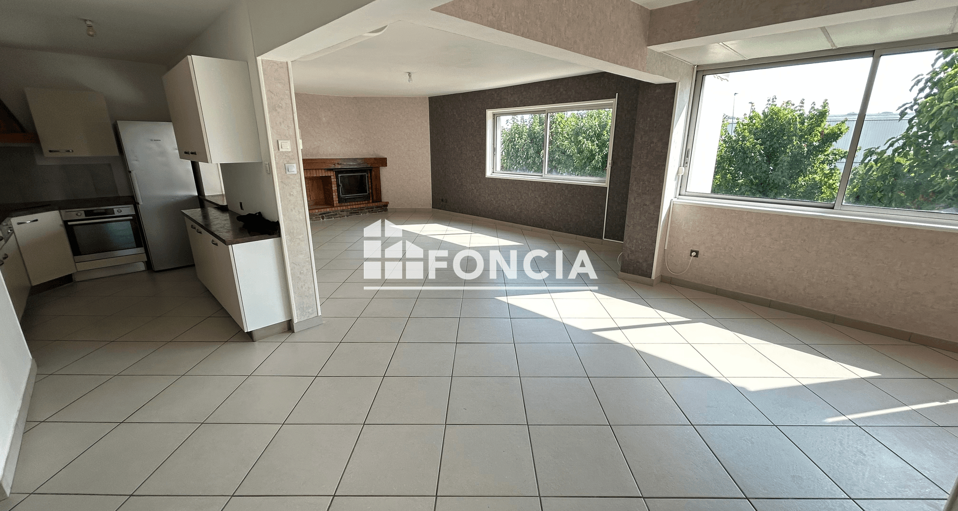 Appartement 5 pièces (120.14 m²) à louer - Villette-d'anthon (38280)