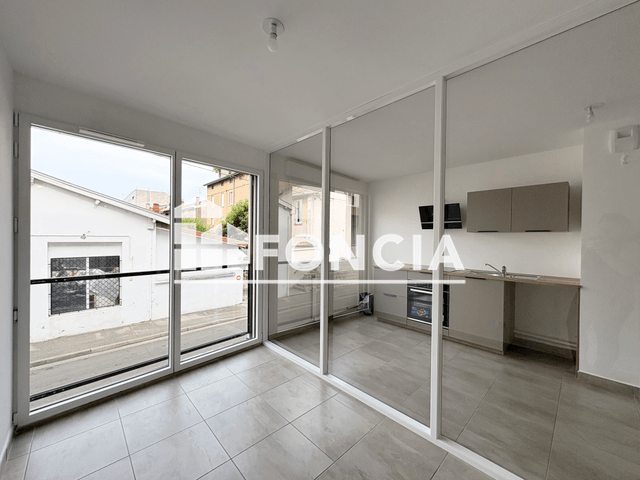 Appartement 2 pièces (57.2 m²) à louer - Bourg En Bresse (01000)