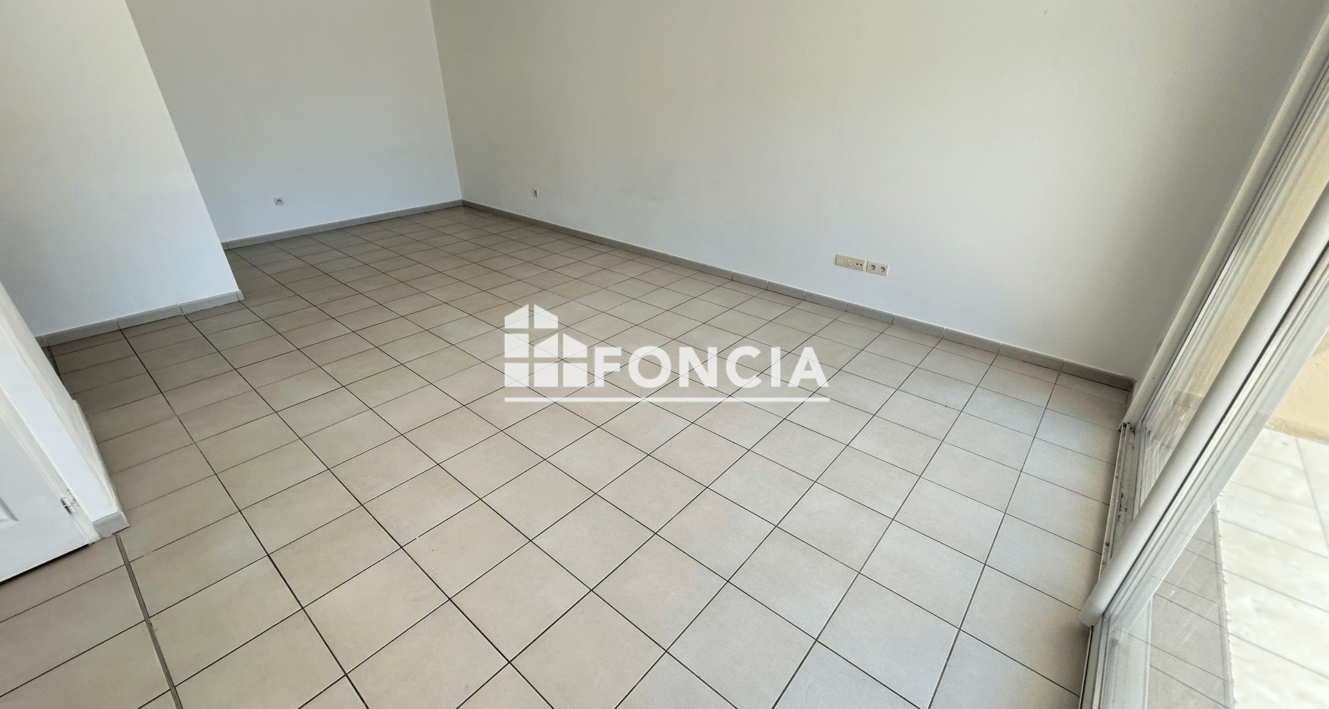 Appartement 4 pièces (86.35 m²) à louer - Pont-de-l'isère (26600)
