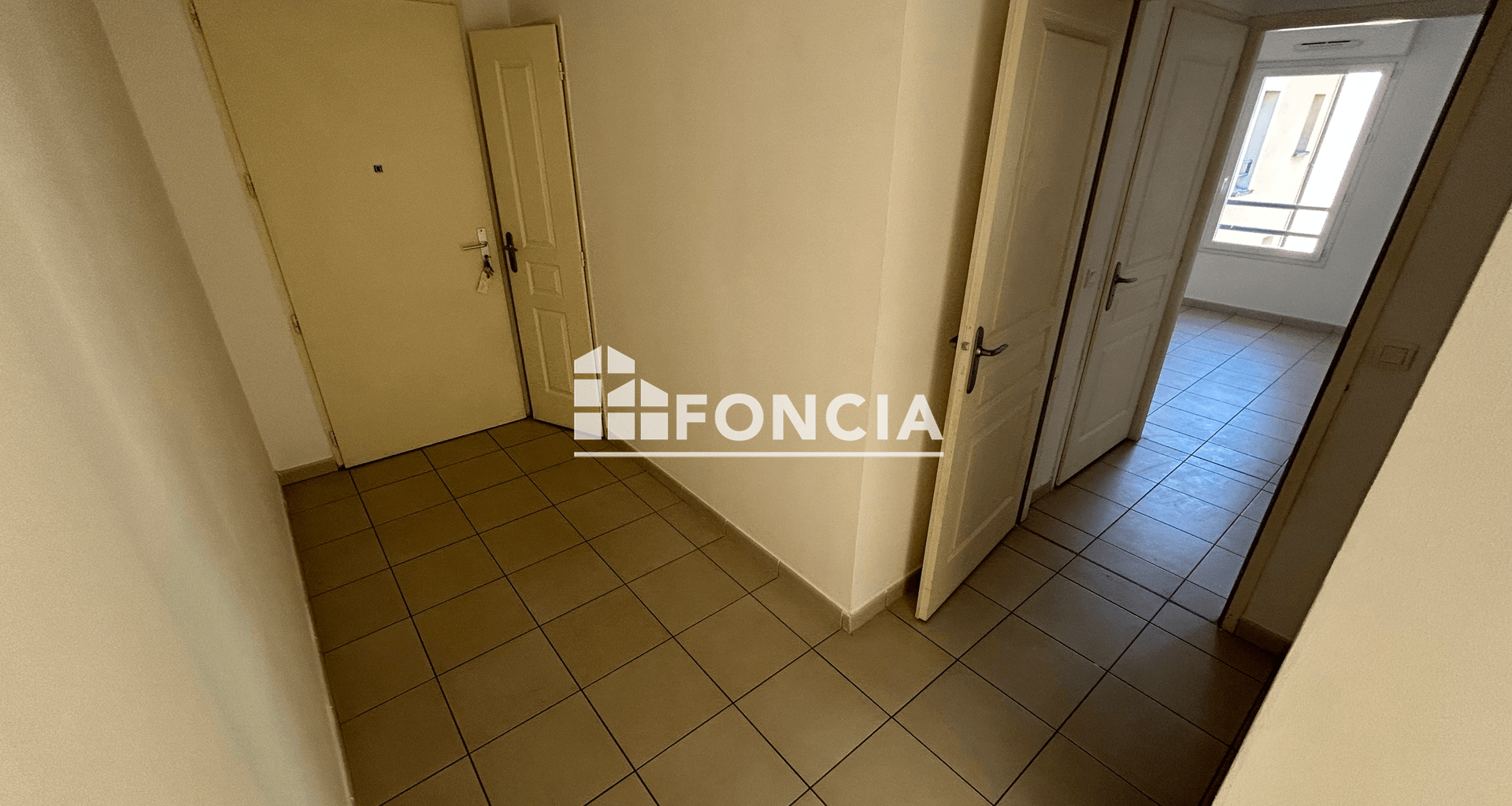 Appartement 4 pièces (86.35 m²) à louer - Pont-de-l'isère (26600)