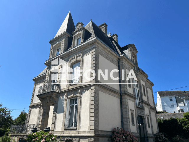 Appartement 4 pièces (127.44 m²) à louer - Lorient (56100)