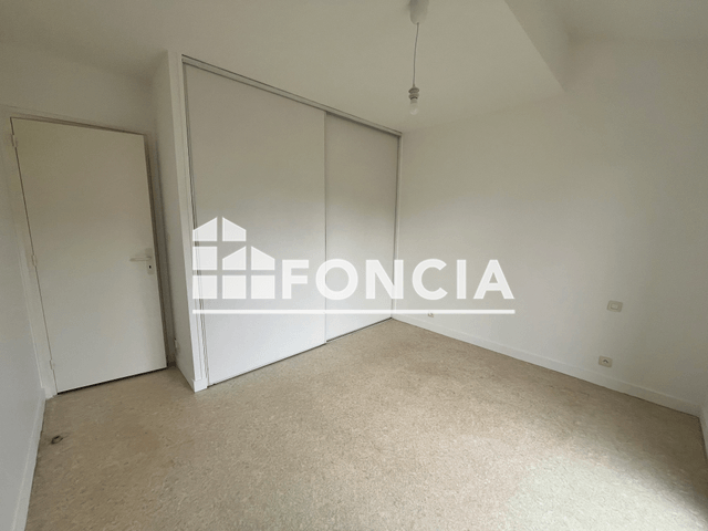 Maison 6 pièces (104.96 m²) à louer - Plougoumelen (56400)