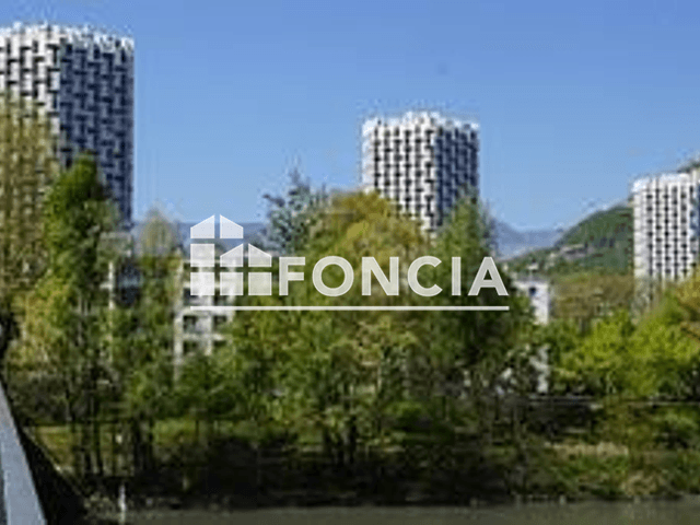 Appartement 4 pièces (74.44 m²) à louer - Grenoble (38000)