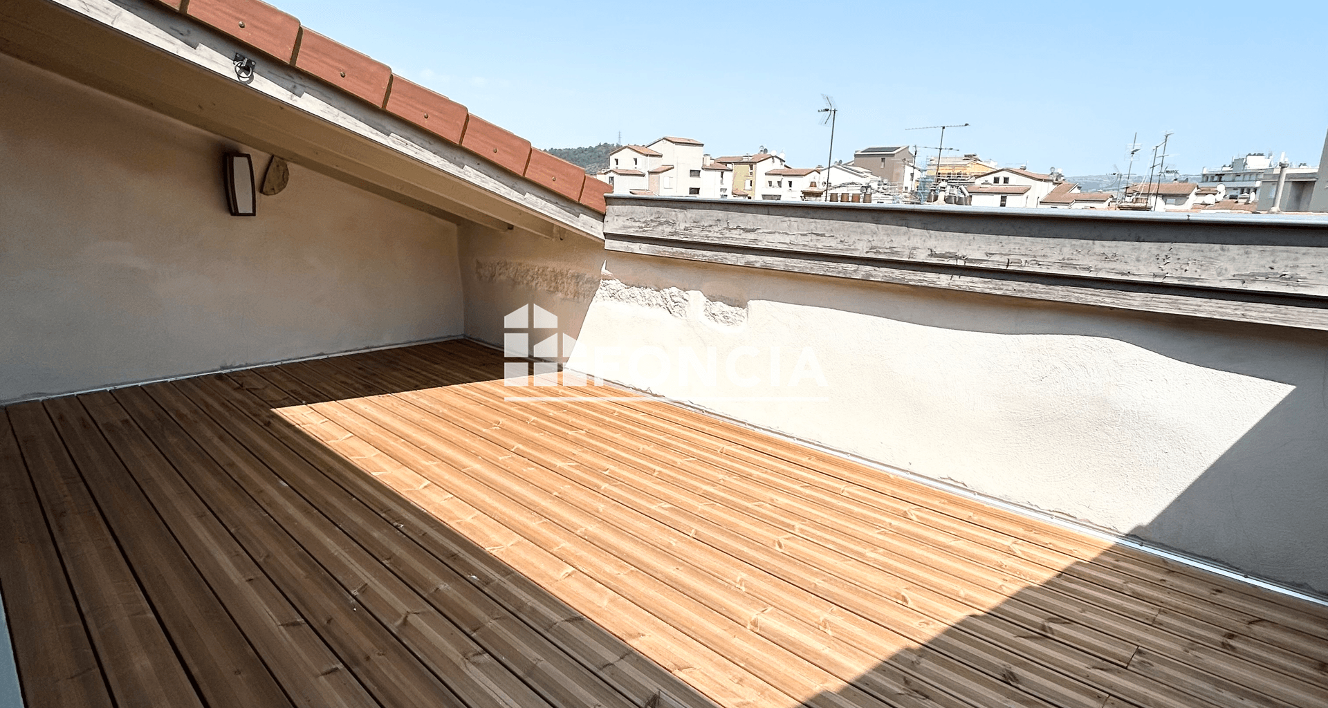 Appartement 2 pièces (61 m²) à louer - Saint-étienne (42000)