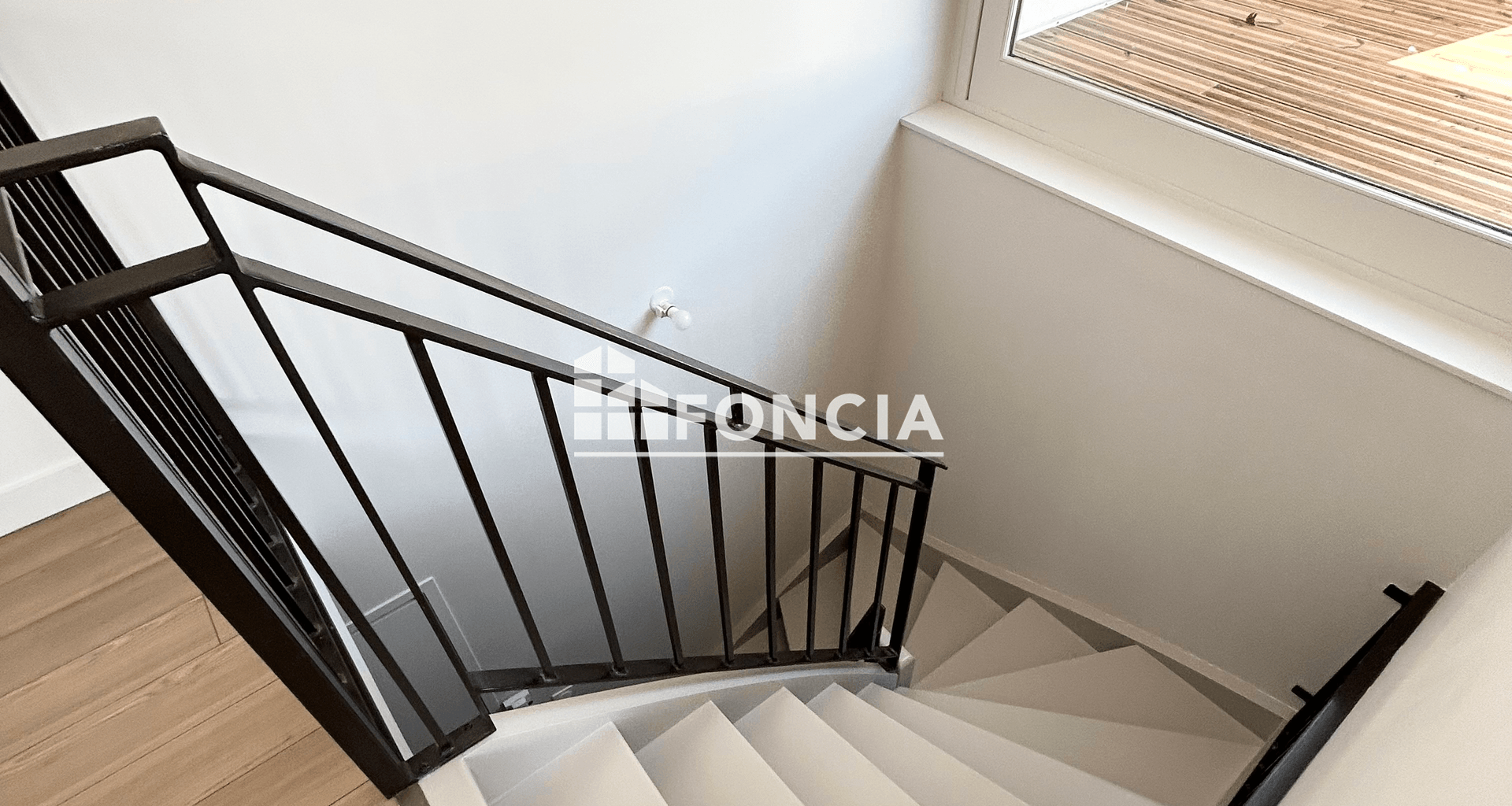 Appartement 2 pièces (61 m²) à louer - Saint-étienne (42000)