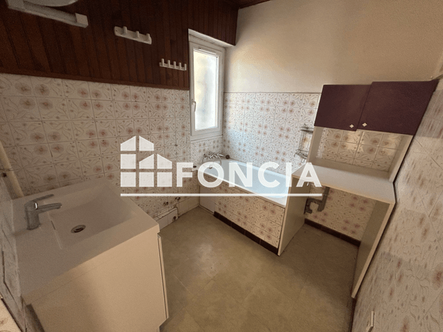 Studio (33.85 m²) à louer - Marignane (13700)