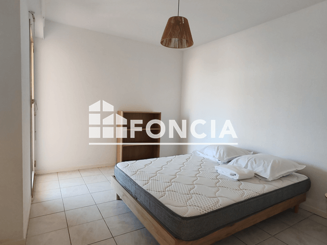 Appartement meublé 3 pièces (68.86 m²) à louer - Hyeres (83400)