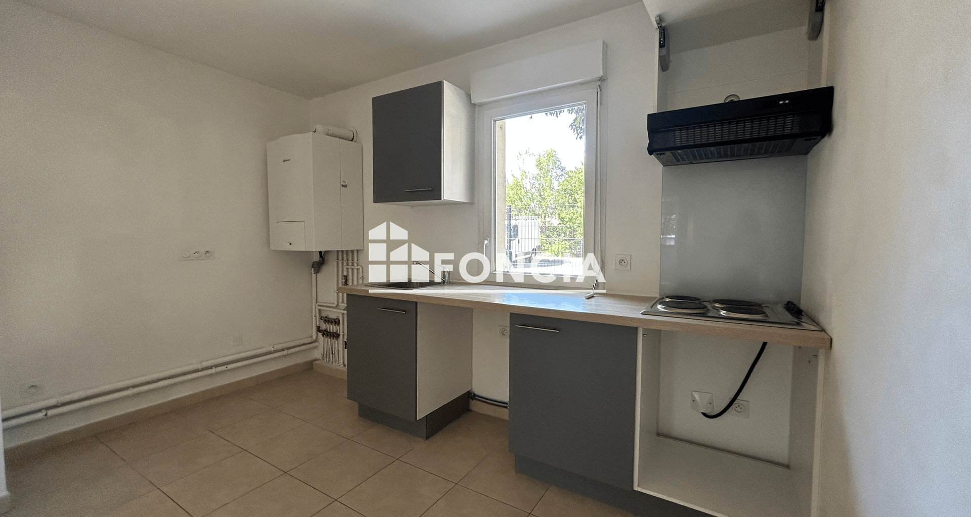 Appartement 3 pièces (65.6 m²) à louer - Le Thor (84250)
