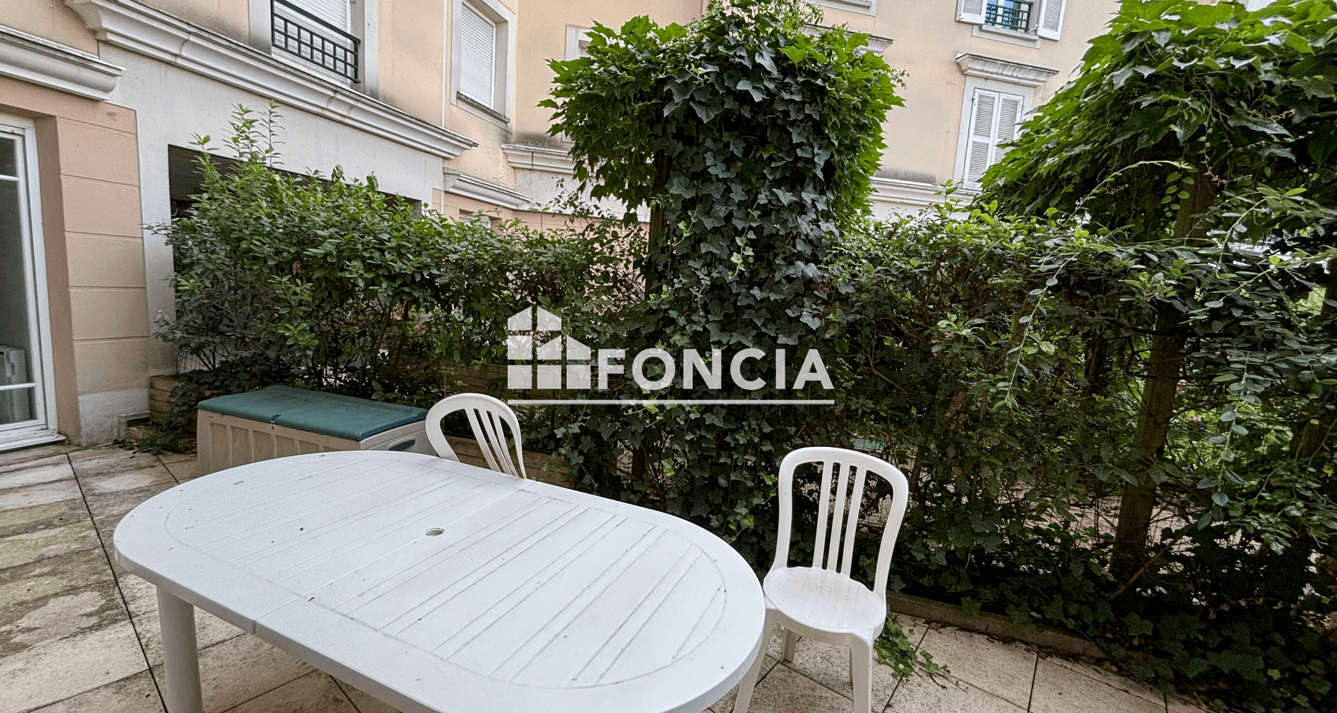 Appartement meublé 2 pièces (40.4 m²) à louer - Le Plessis-robinson (92350)
