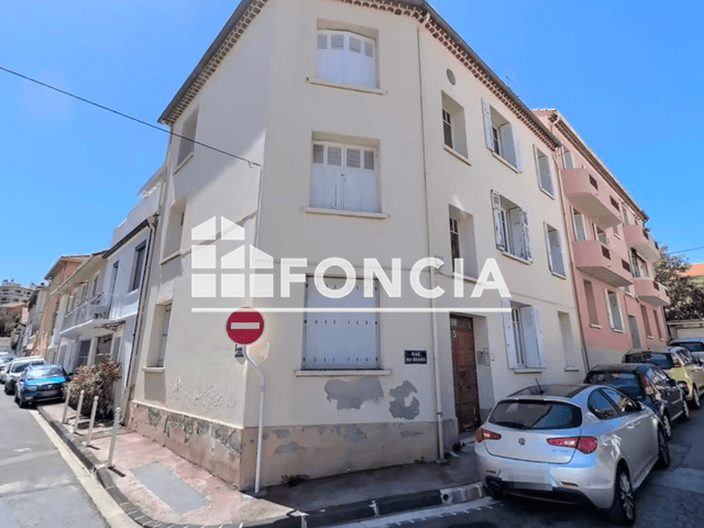 Appartement meublé 2 pièces (27.3 m²) à louer - Toulon (83000)