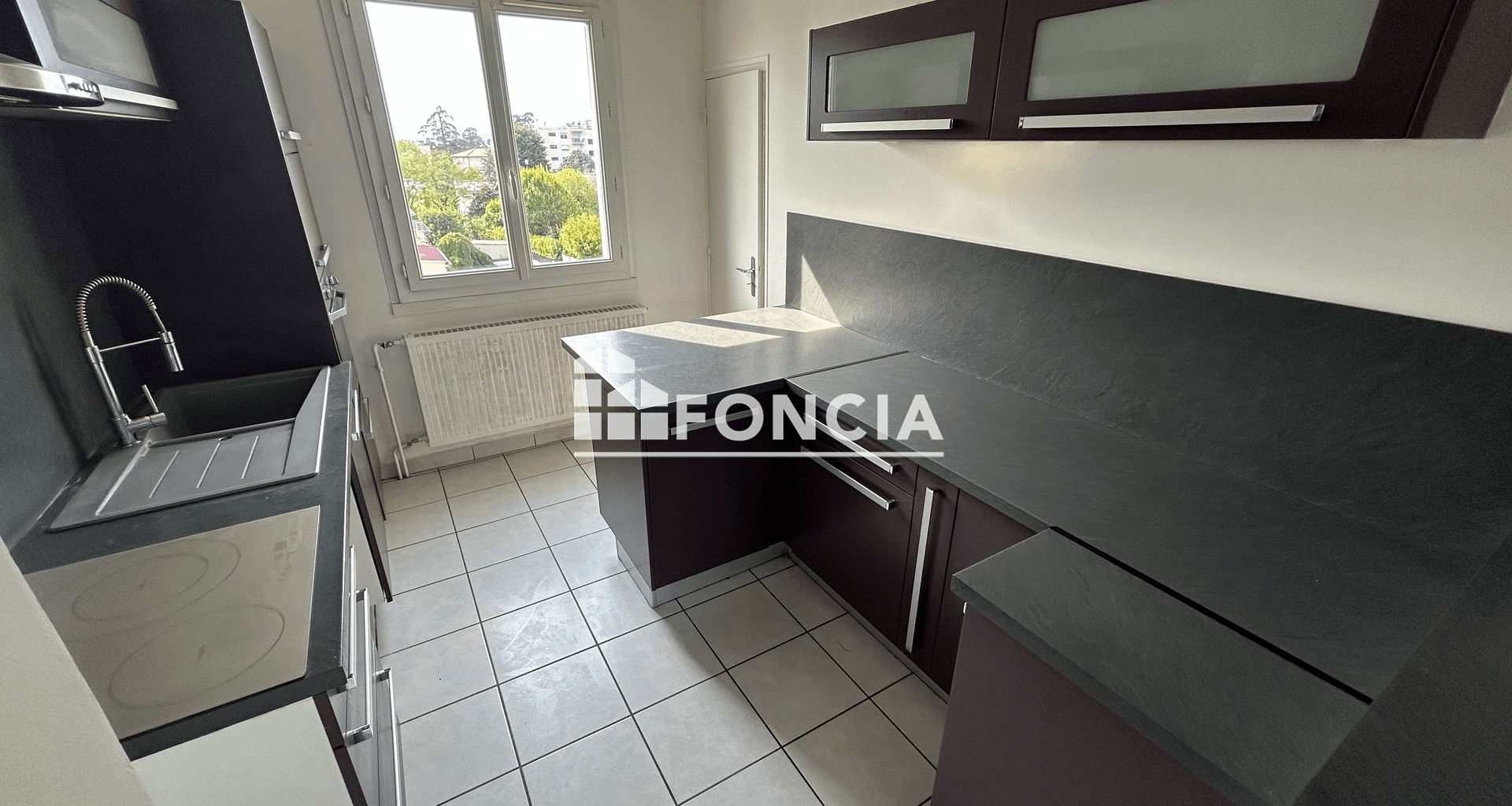 Appartement 4 pièces (73 m²) à louer - Romans-sur-isère (26100)