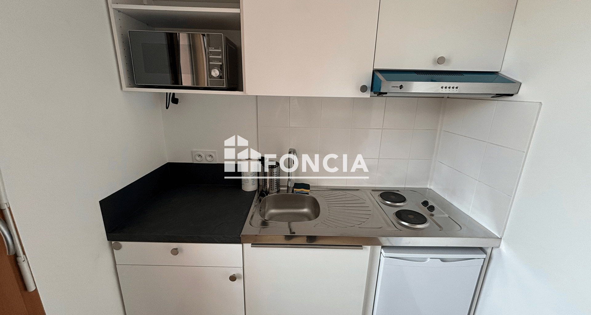 Studio meublé (29.3 m²) à louer - Orly (94310)