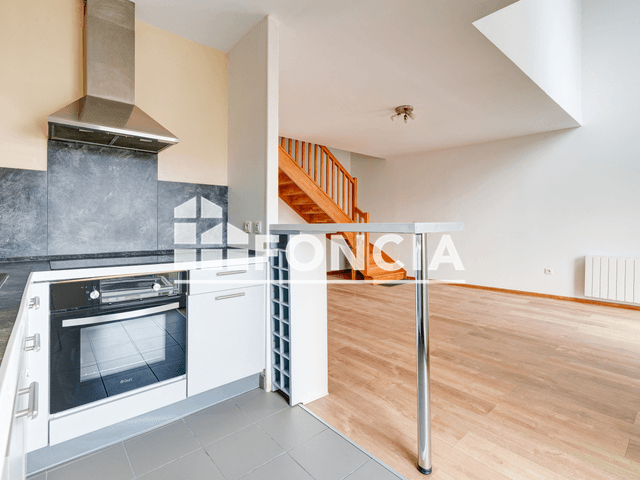 Appartement 3 pièces (74 m²) à vendre - Reims (51100)