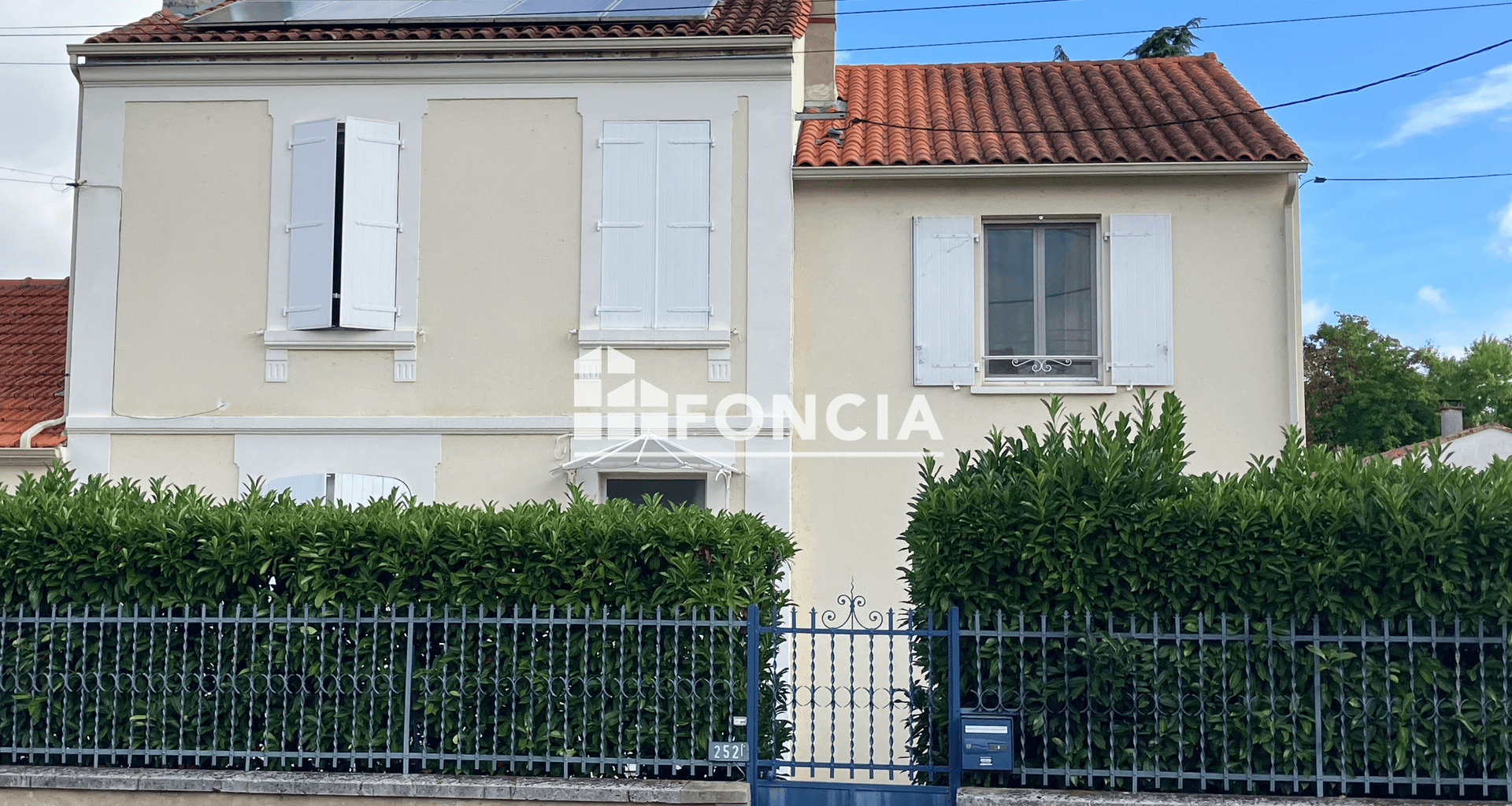 Maison 6 pièces (190 m²) à vendre - Saint-yrieix-sur-charente (16710)