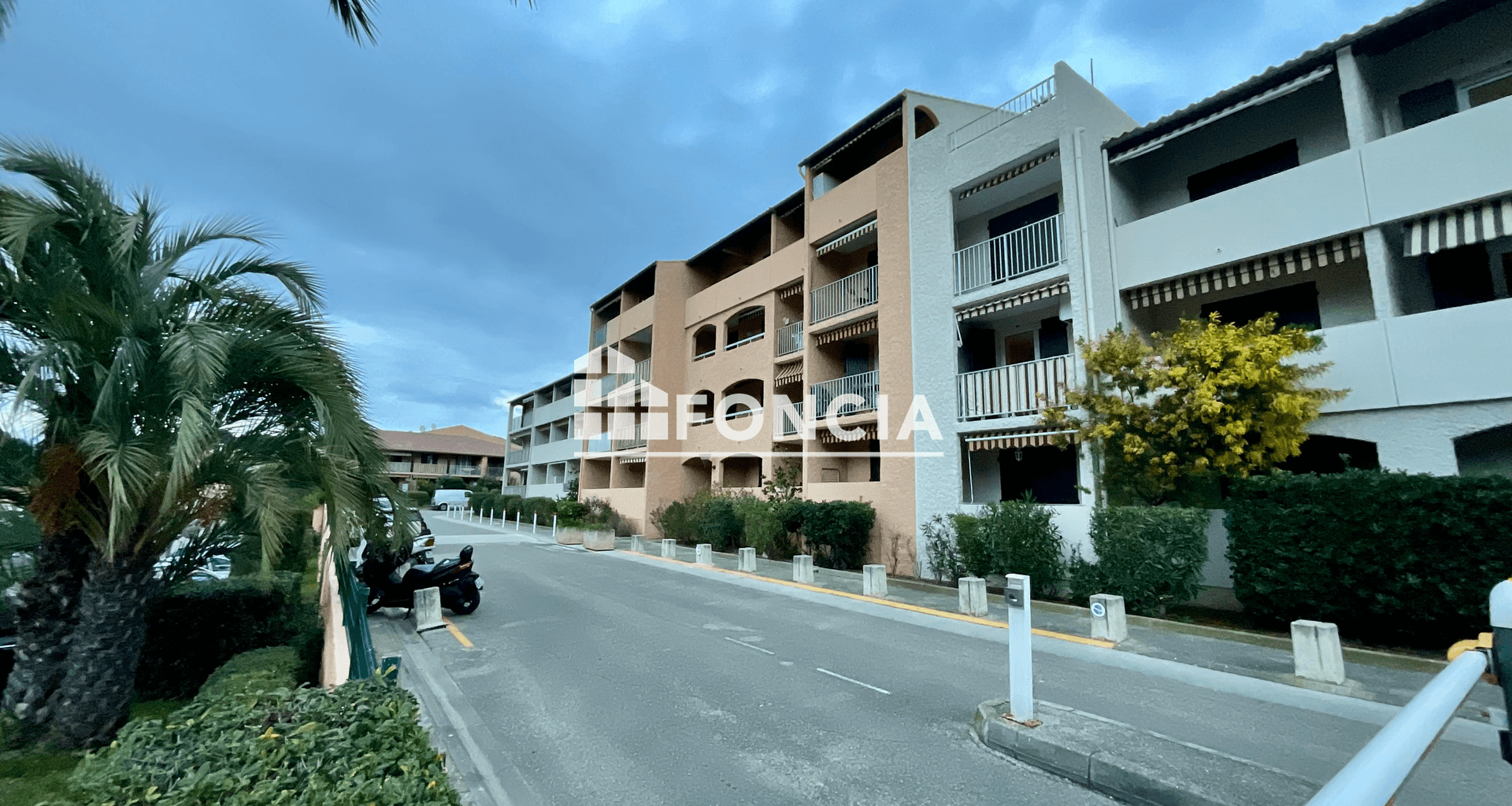 Studio (19.6 m²) à vendre - Saint-cyr-sur-mer (83270)