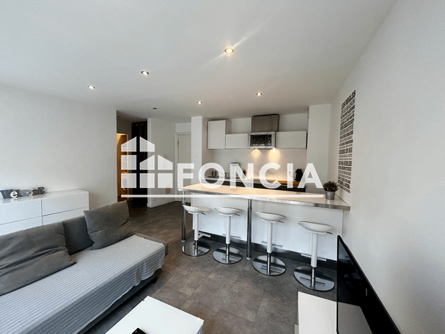 Appartement meublé 2 pièces (36.04 m²) à louer - Cannes-la-bocca (06150)